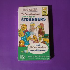 Berenstain Bears Strangers VHS SEALED